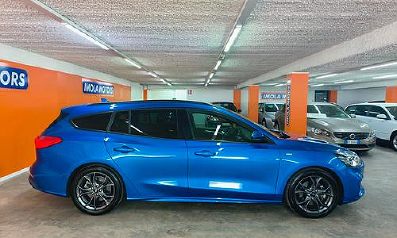 *Ford Focus 1.5 Ecob...