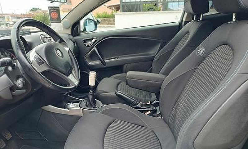 Alfa Romeo Mito 1.4 ...
