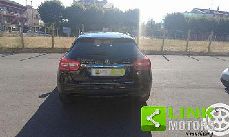 Mercedes-Benz Gla 20...