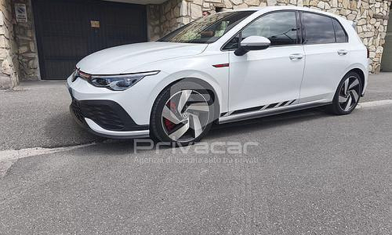 Volkswagen Golf 2.0 ...
