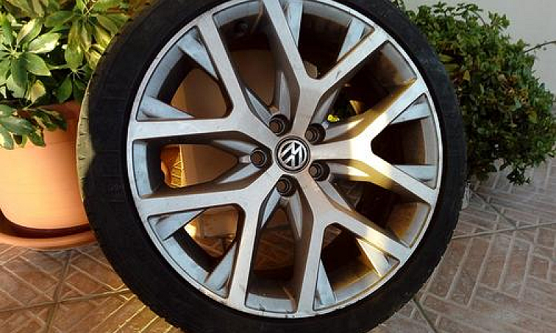 Volkswagen Polo Cros...