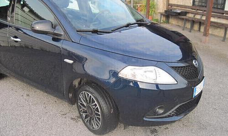Lancia Ypsilon Ecoch...