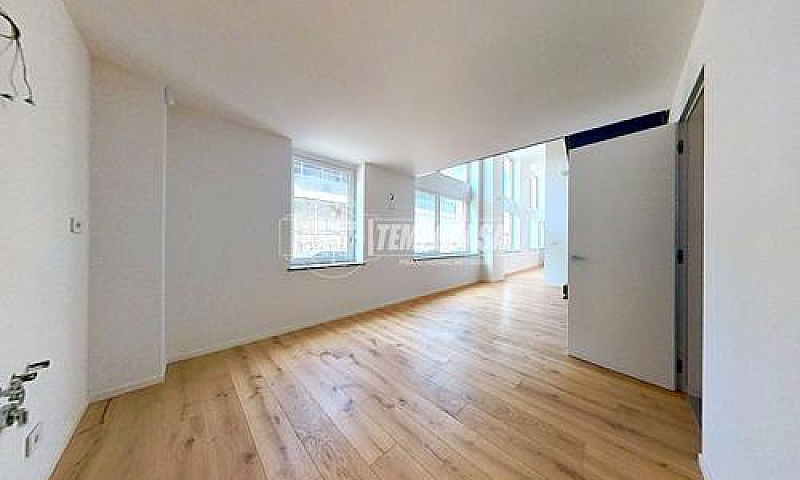 Bilocale Loft Via Pe...