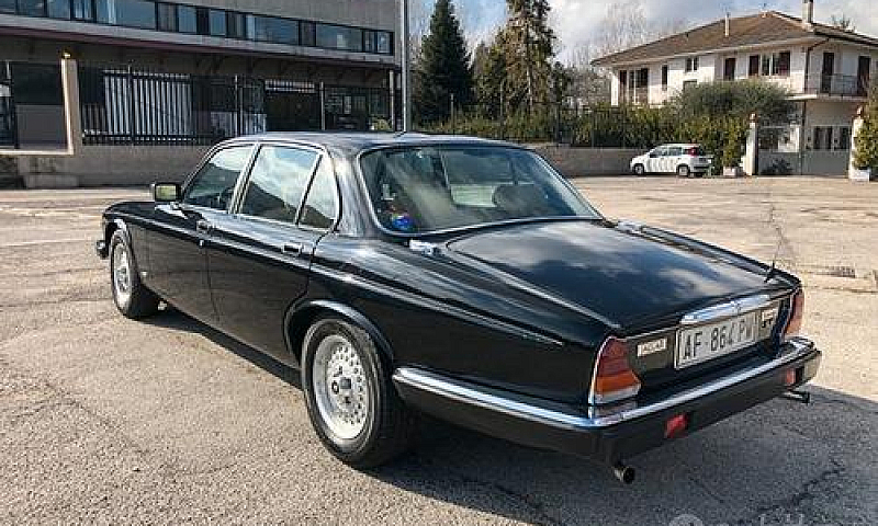 Jaguar Xj6/Xj12 (196...