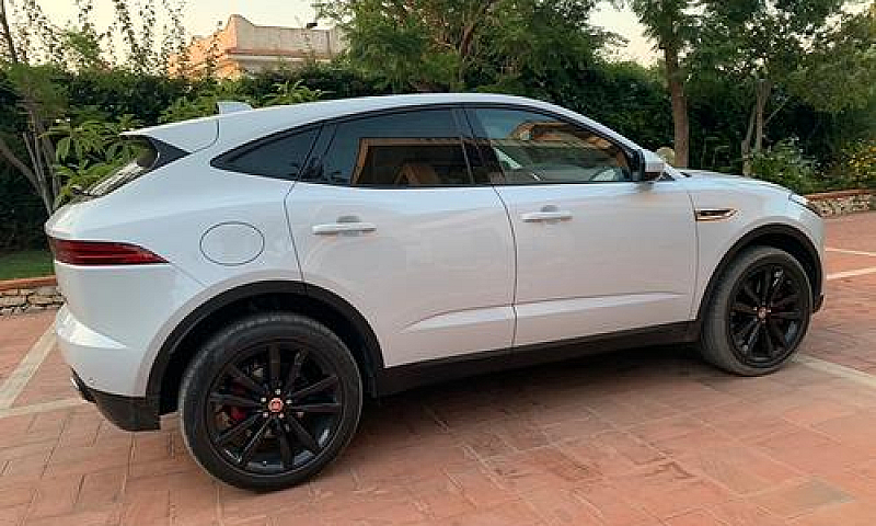Jaguar E Pace D180 A...