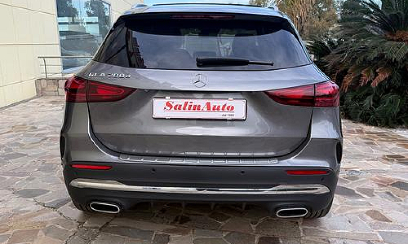Mercedes-Benz Gla 20...