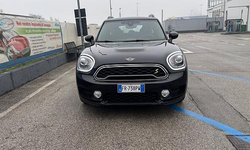 Mini Countryman Coup...
