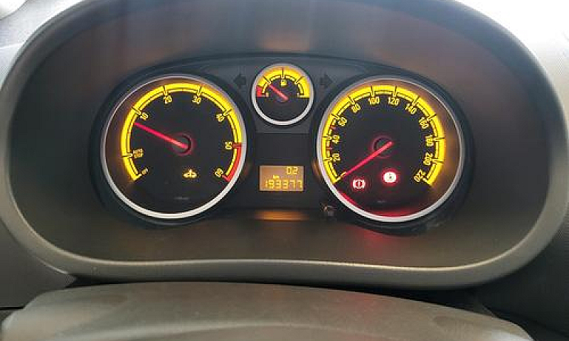 Opel Corsa 1.3 Cdti ...