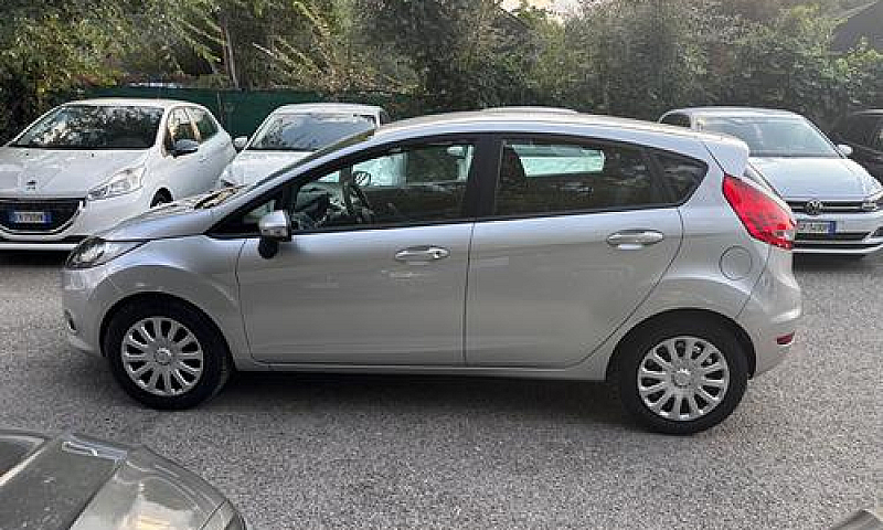 Ford Fiesta 1.4 5 Po...