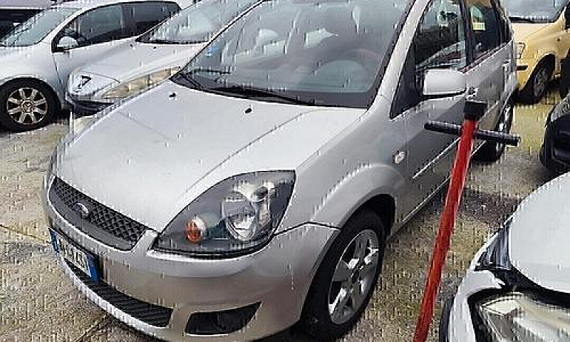 Ford Fiesta - 2008...