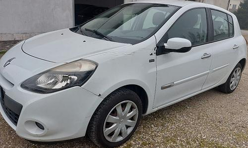Renault Clio 1.2 16V...