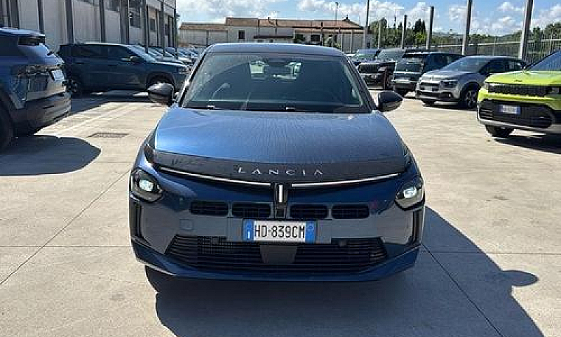 Lancia Ypsilon Nuova...