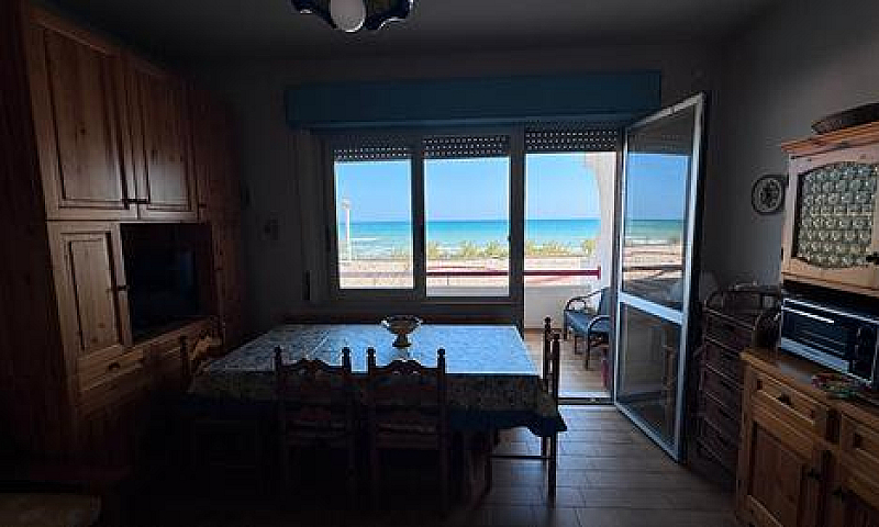 Bilocale Lungomare N...