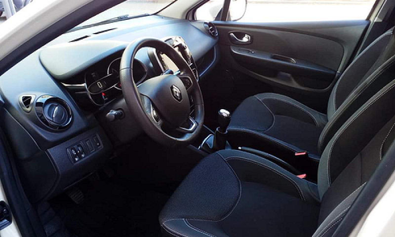 Renault Clio 1.5 Dci...