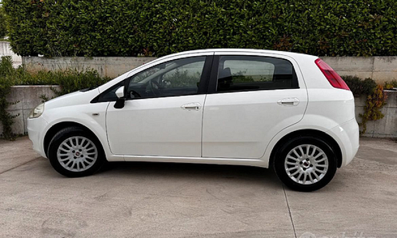 Fiat Grande Punto 1....