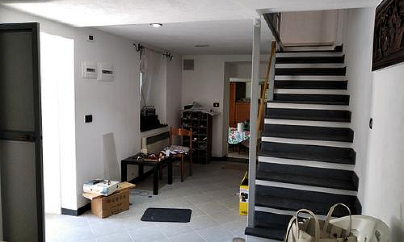 Casa Semi Indipenden...