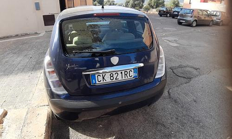 Lancia Y - 2003...