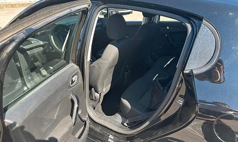 Peugeot 208 Bluehdi ...