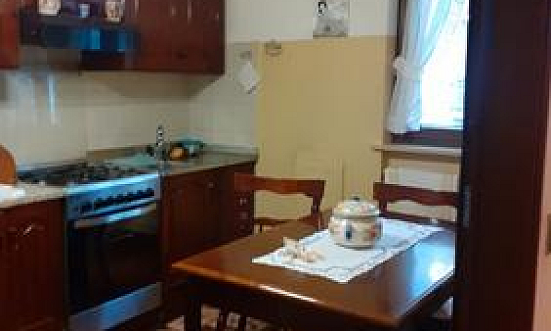 Vendita Casa Semi In...