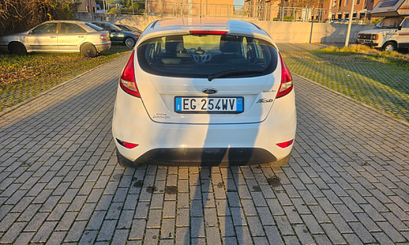 Ford Fiesta 2011...