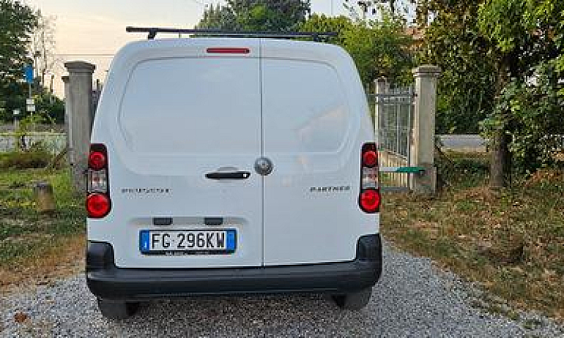 Peugeot Partner Tepe...