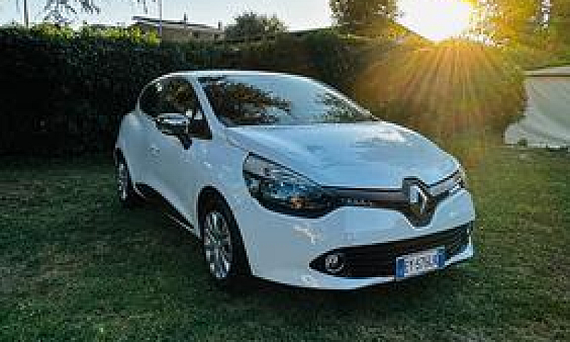 Renault Clio 1.5 Dci...
