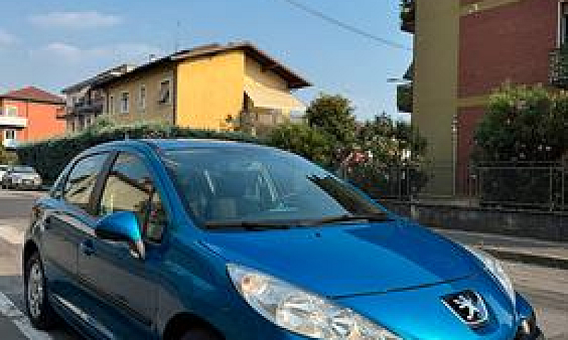 Peugeot 207 1.4 Benz...