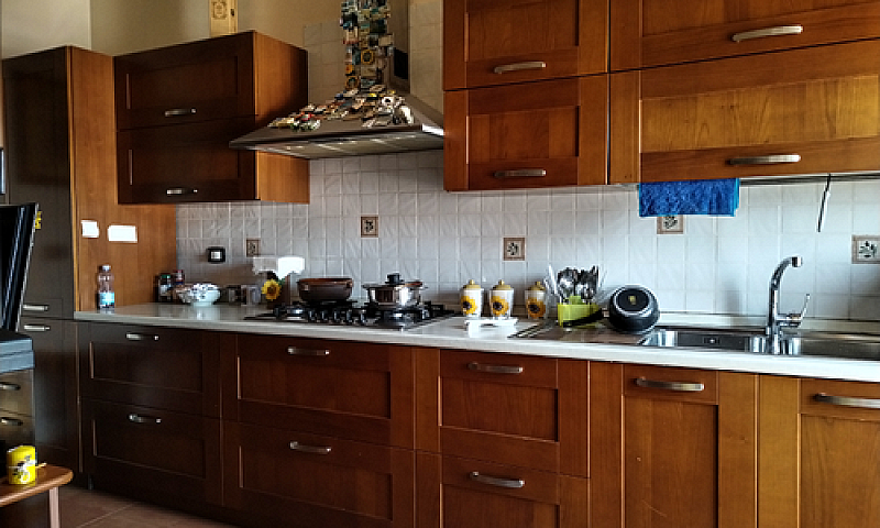 Ampio Appartamento V...