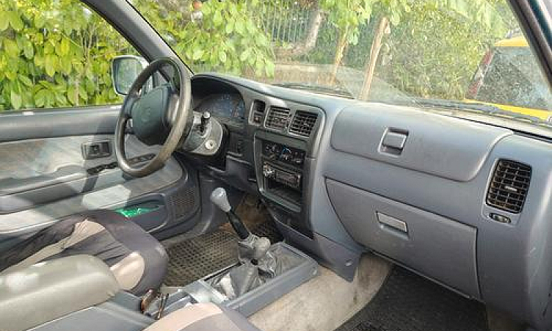 Toyota 4 Runner/Hilu...