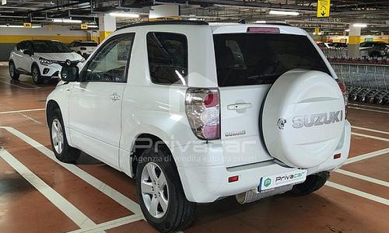 Suzuki Grand Vitara ...