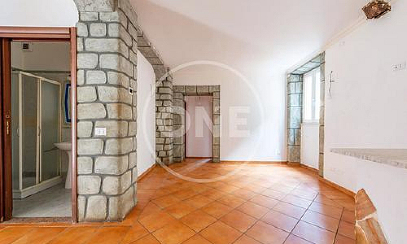 Valmontone- Via Card...