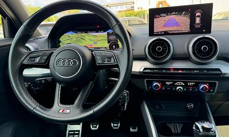 Audì Q2 Sline 30 Tfs...