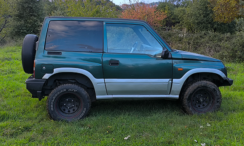 Suzuki Vitara...