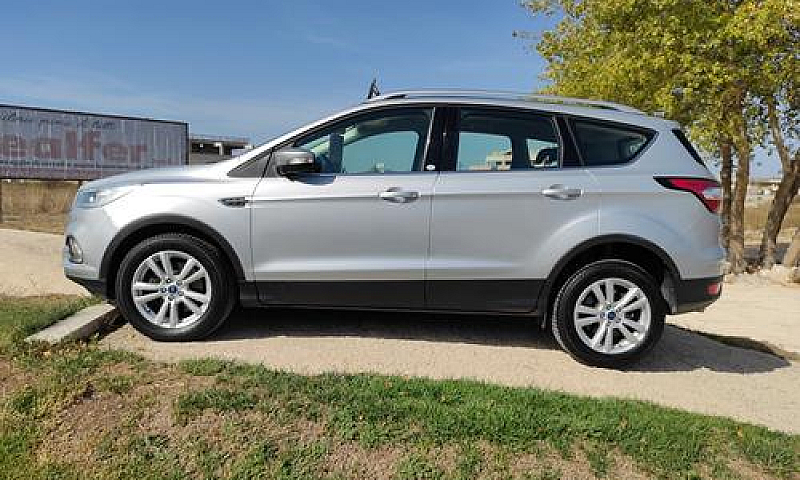 Ford Kuga 1.5 Tdci -...