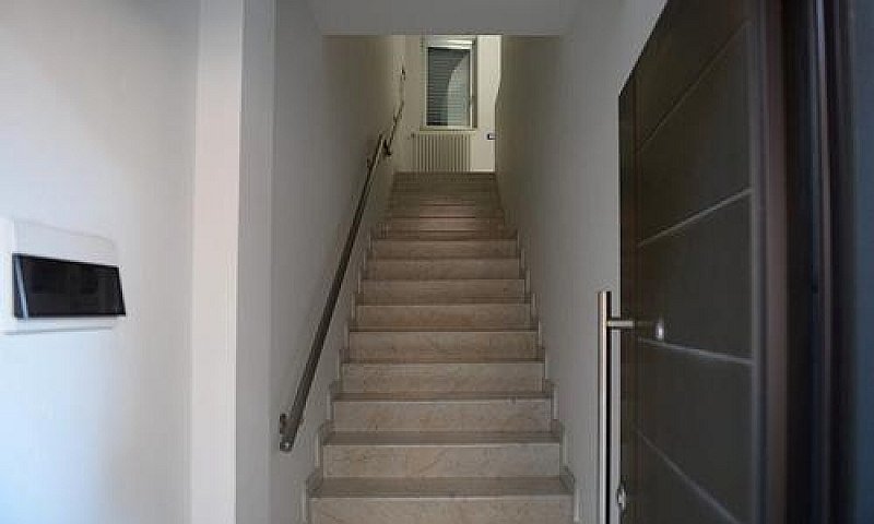 Elegante Duplex Con ...