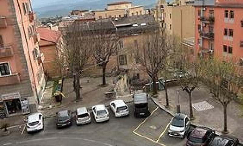 Catanzaro Via Albert...