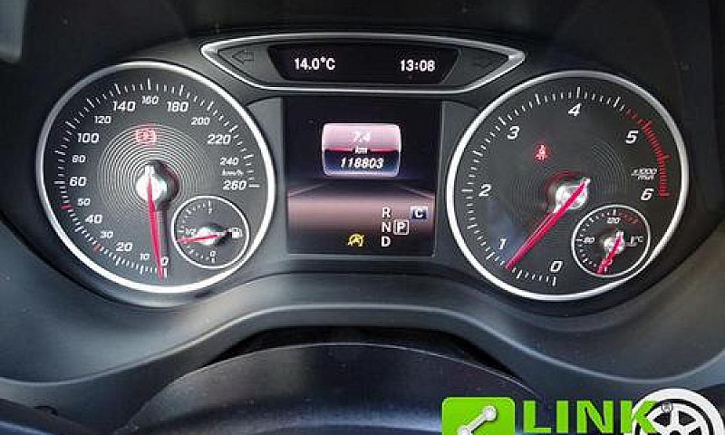Mercedes-Benz A 200 ...