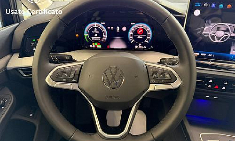 Volkswagen Golf 1.5 ...