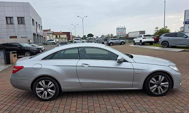Mercedes-Benz E 250 ...