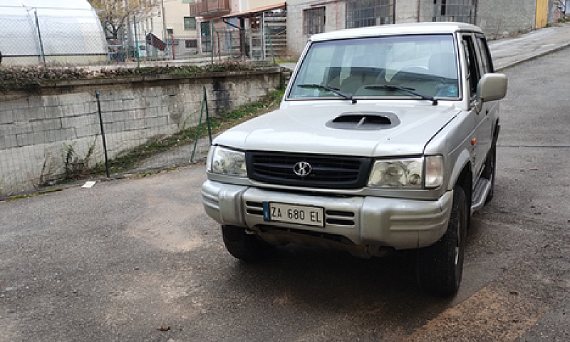 Fuoristrada Hyundai ...