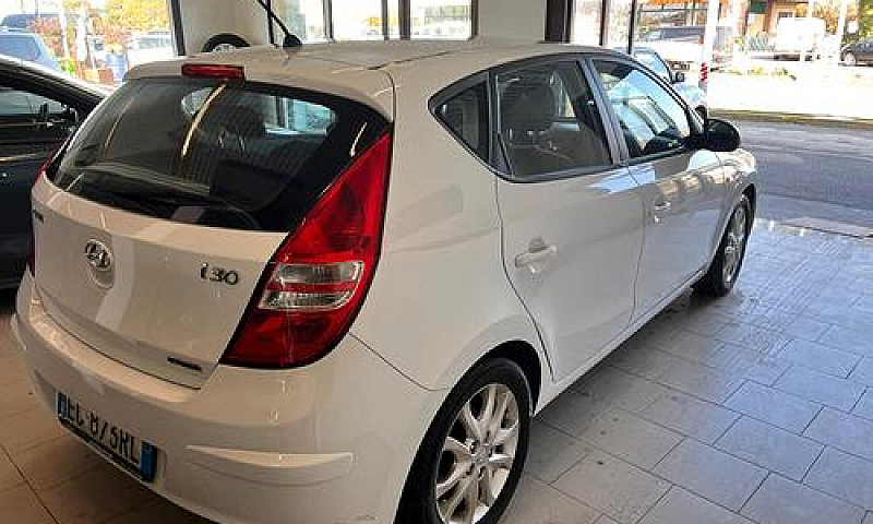 Hyundai I30 1.6 Crdi...