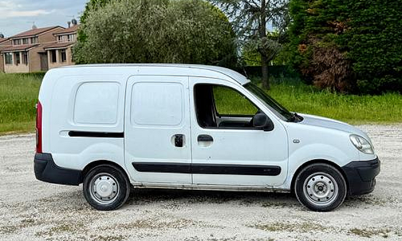 Furgone Nissan 1.5 D...