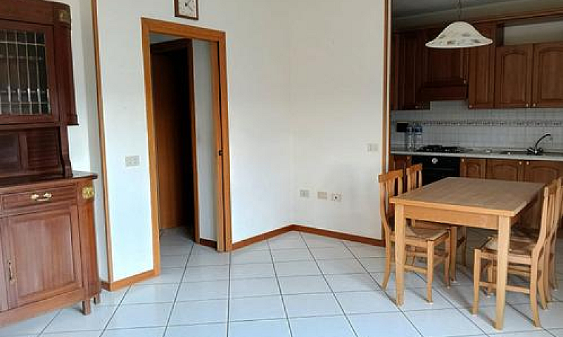 Appartamento 80Mq Pr...