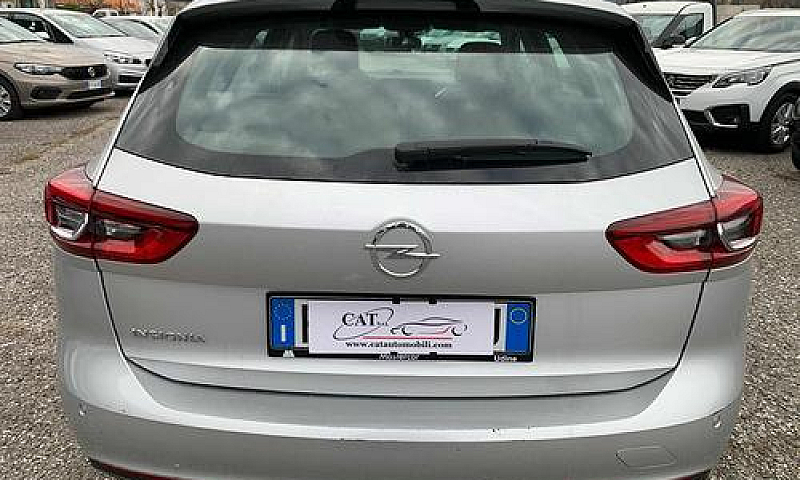 Opel Insignia 1.6 Cd...