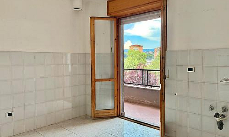 Zona Santa Lucia - 5...