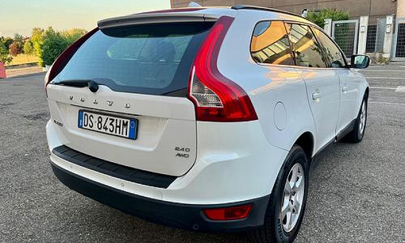 Volvo Xc60 2.4D 2008...