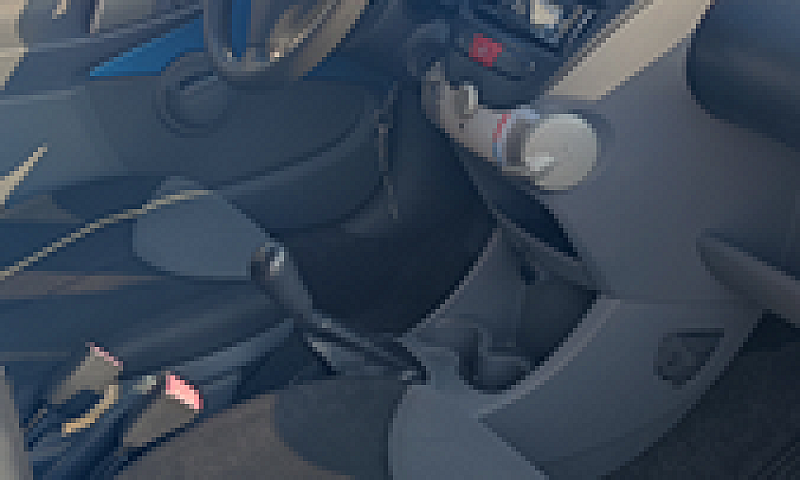 Peugeot 107...