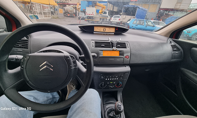 Citroen C4...