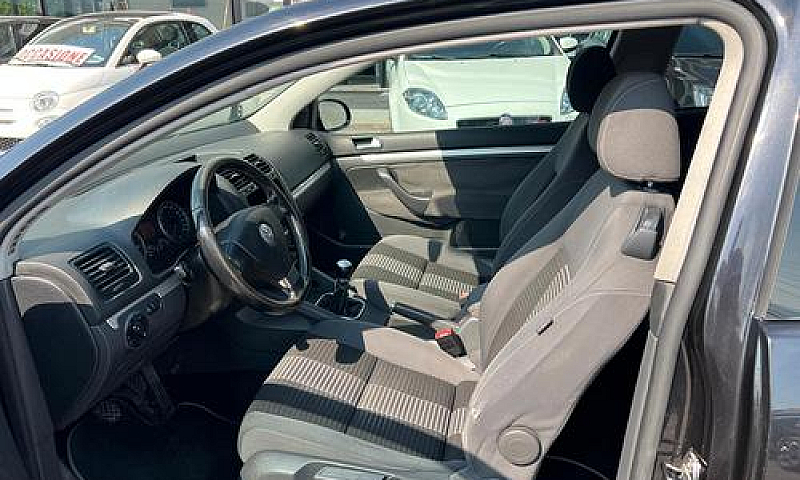 Volkswagen Golf 1.6 ...