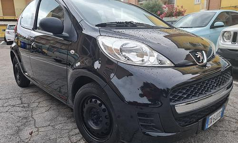 Peugeot 107 1.0 68Cv...